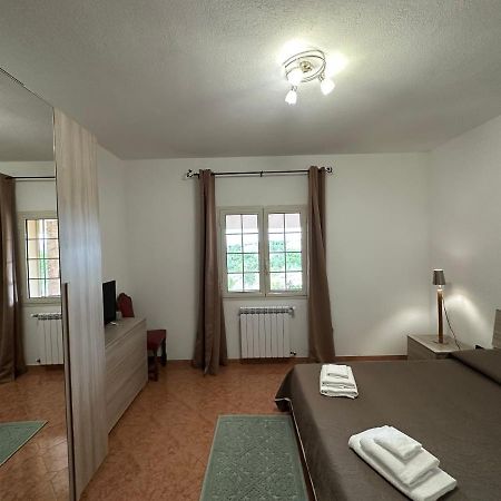 Domo Mia Bed & Breakfast Telti Eksteriør bilde