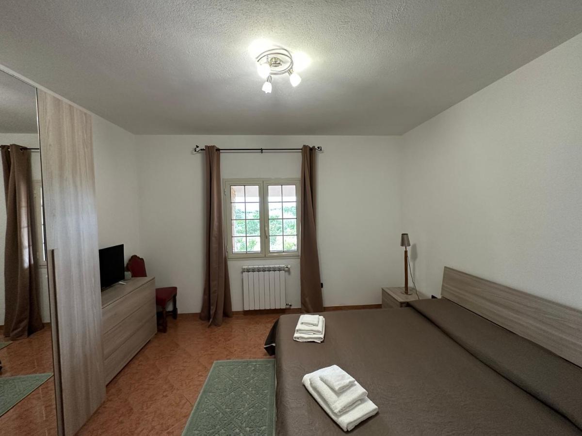 Domo Mia Bed & Breakfast Telti Eksteriør bilde