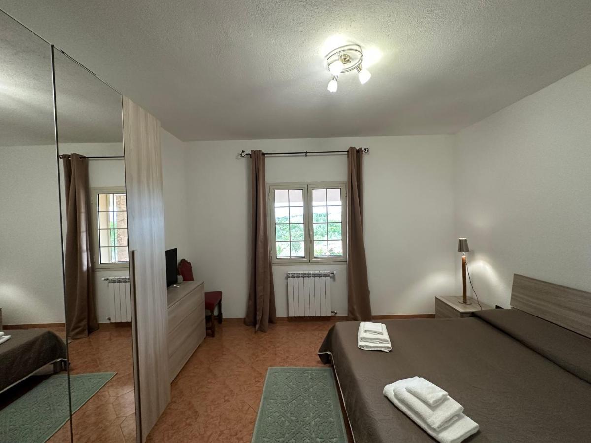 Domo Mia Bed & Breakfast Telti Eksteriør bilde